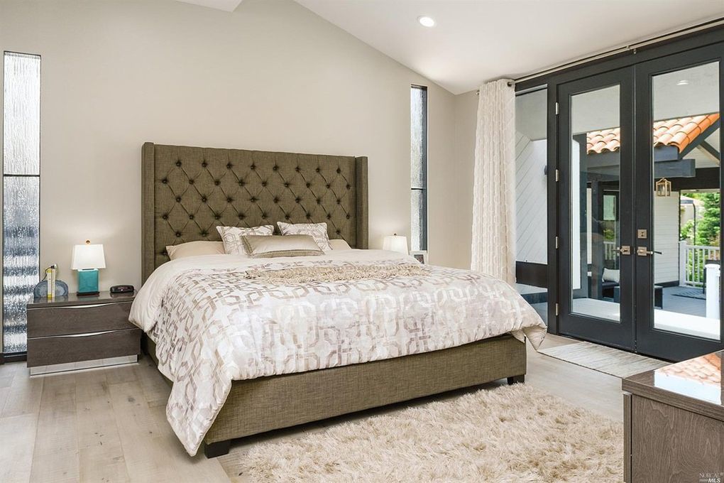 376 Saint Andrews Drive in Napa.